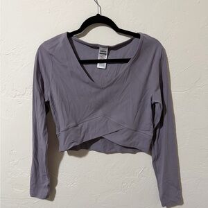 Gymshark Lavender V-Neck Crop Top